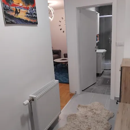 아파트 Alexa 비옐리나